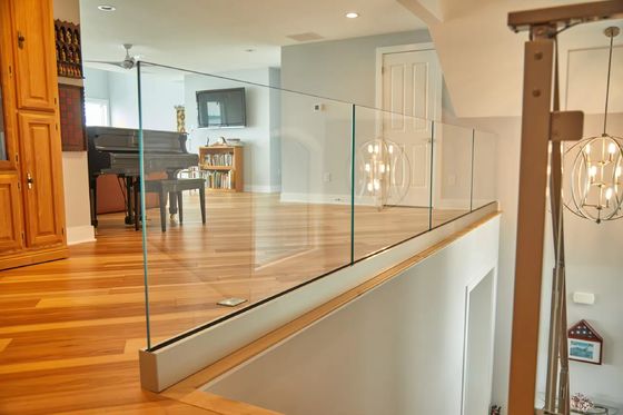Channel Aluminum Glass Fence Balustrade Residential Fencing 16mm