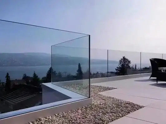 ​Low Maintenance Aluminum Glass Balcony Fence Powder Coated