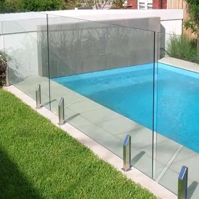 Rust-Resistant Powder-Coated Aluminum Glass Fence With Tempered Panels